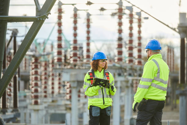 Best Circuit Breaker Repair  in Senatobia, MS
