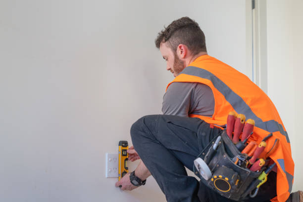 Best Electrician for Home Renovation  in Senatobia, MS